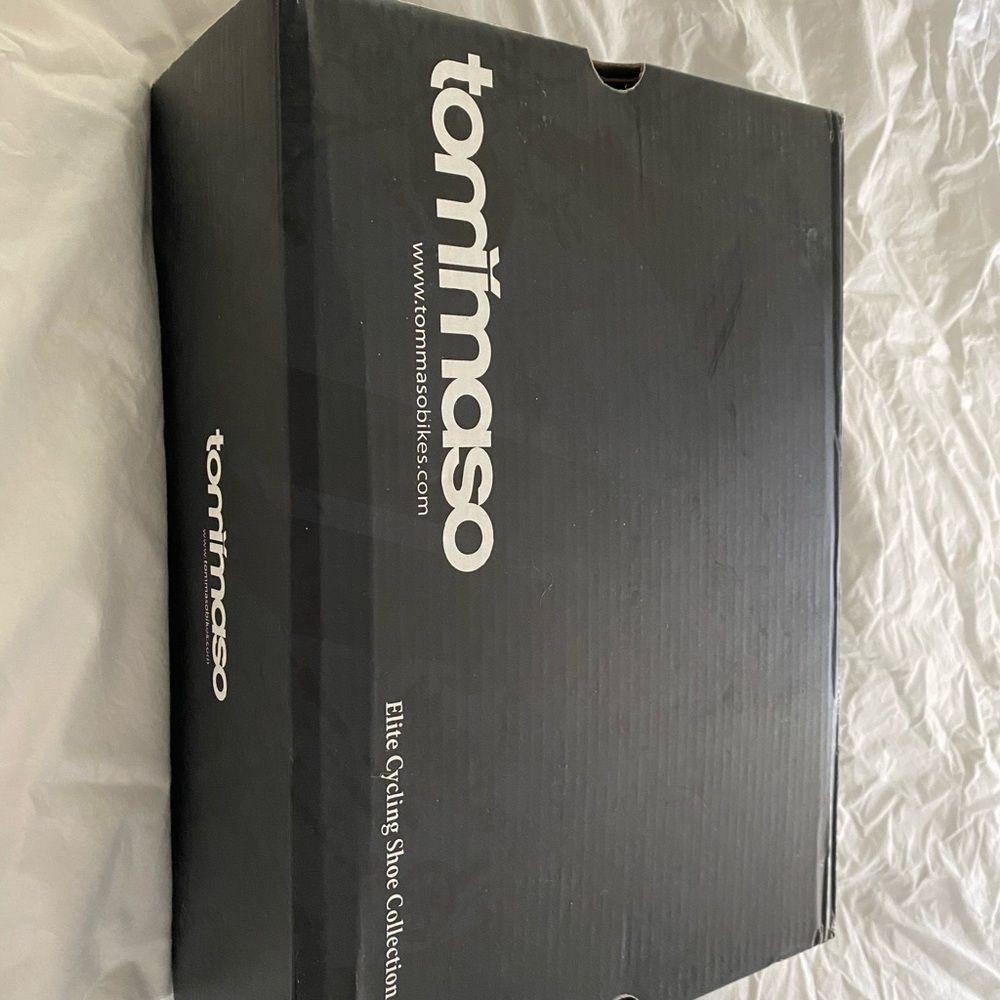 Cycling shoes *brand new*